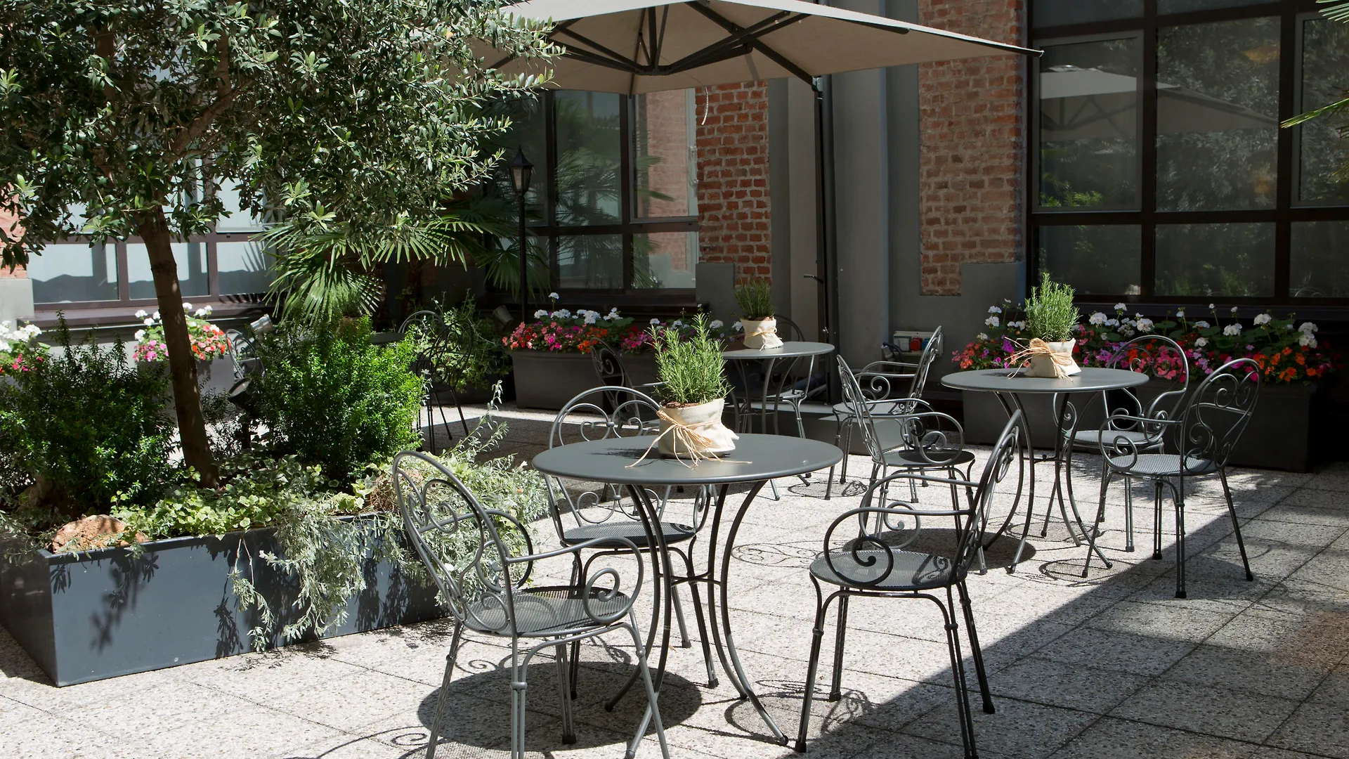 Starhotels Business Palace Milan 4*,  Italy