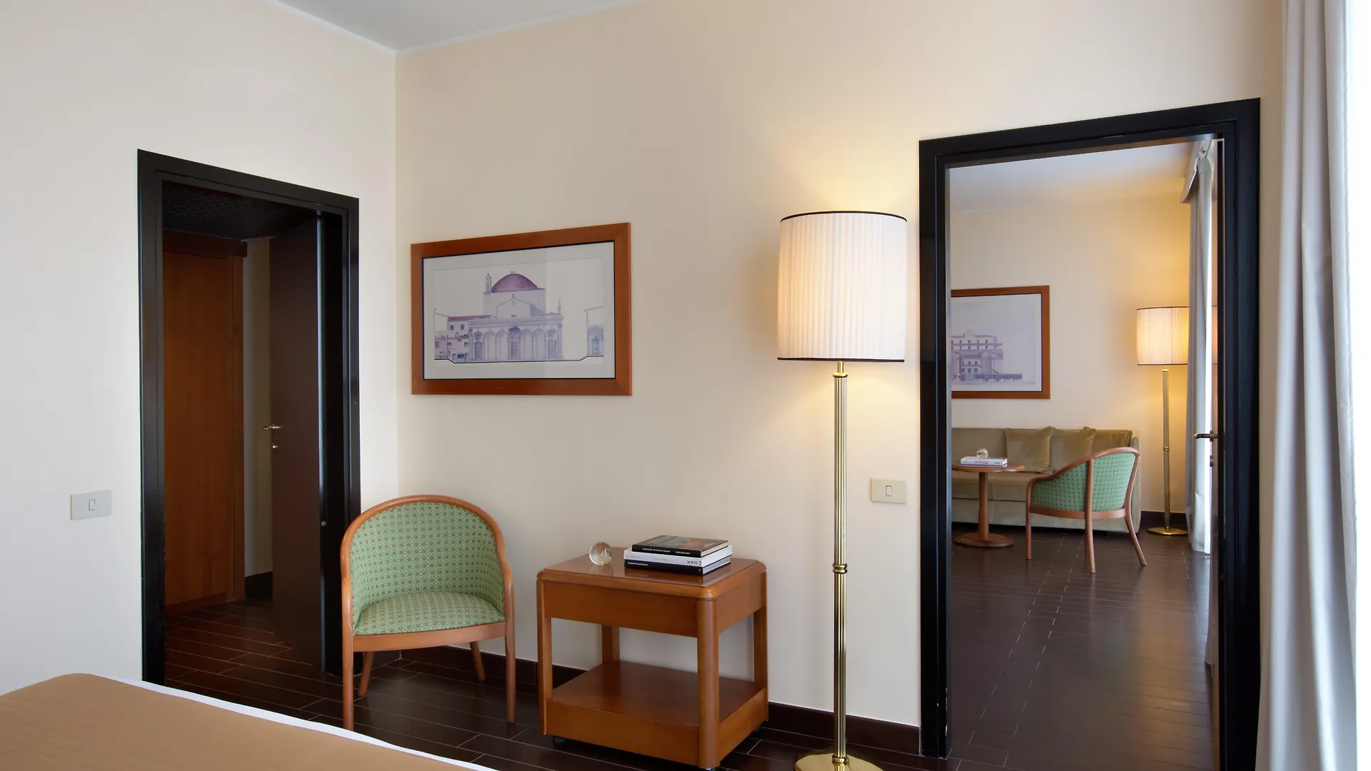 **** Hotel Starhotels Business Palace Milan Italy